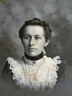 Agnes Maria (Wolf) Schulteis
c: 1903
(1879-1954)