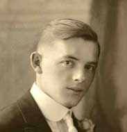 Alvin William Schulteis
1920
(1900-1941)