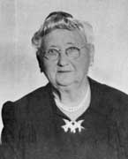Cecelia (Hennes) Wolf
(1874-1950)